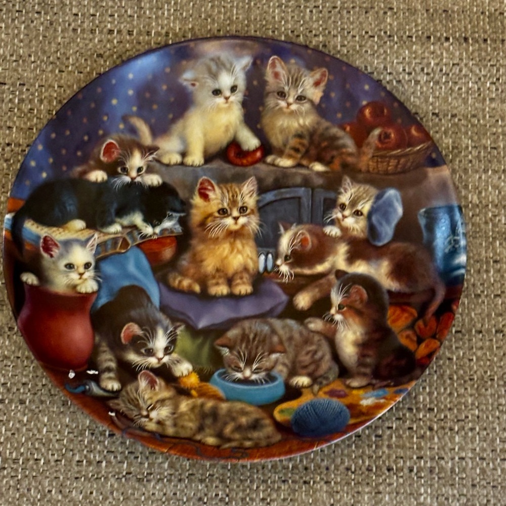 Bradford Exchange Plate Litter Rascals Kittens - Frisky Business Cats Dated 1997